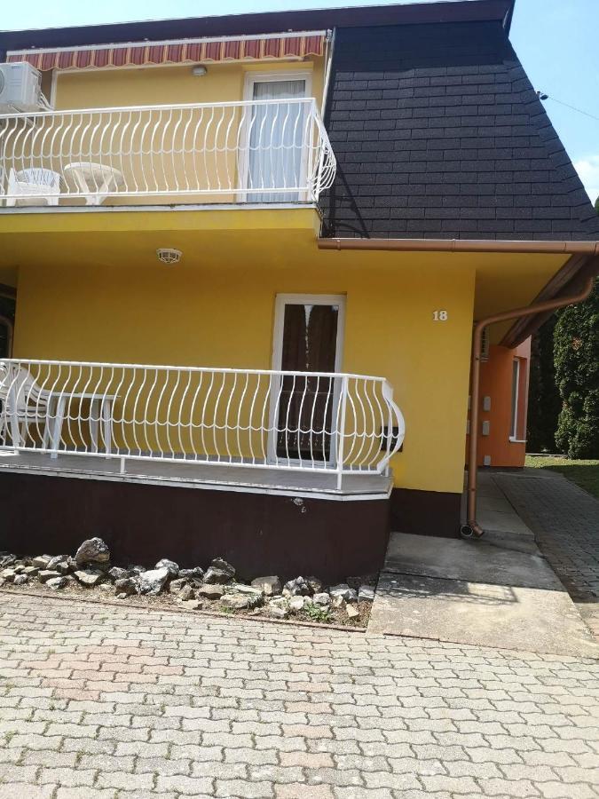 Berkenye Apartman Leilighet Zalakaros Eksteriør bilde