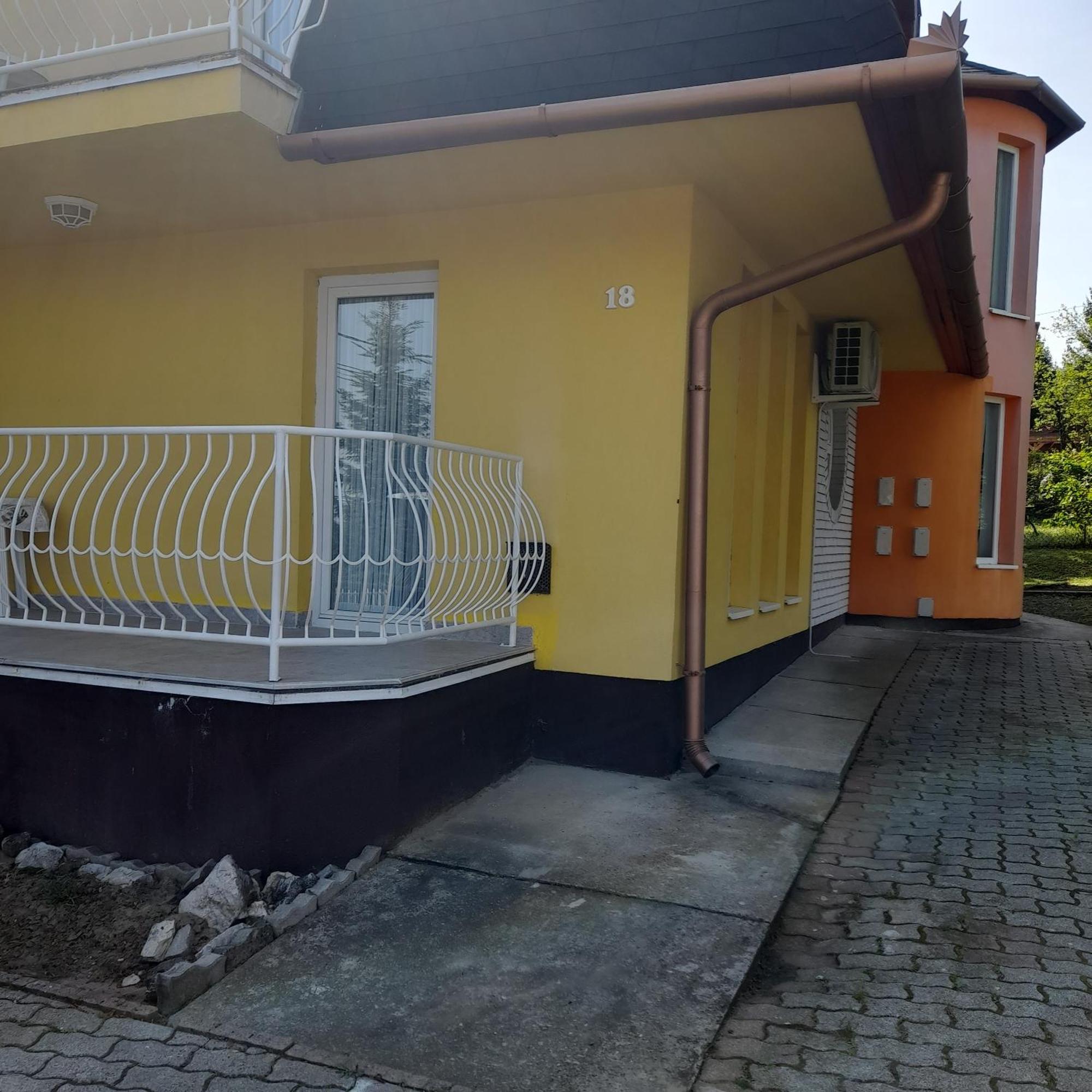 Berkenye Apartman Leilighet Zalakaros Eksteriør bilde